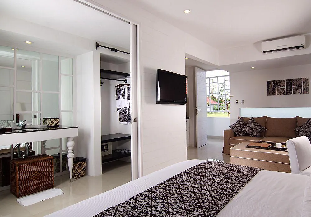 Astana Residence Seminyak 4*,
